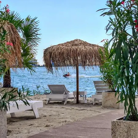 Ema Del Mar - Meraki Mamaia Năvodari